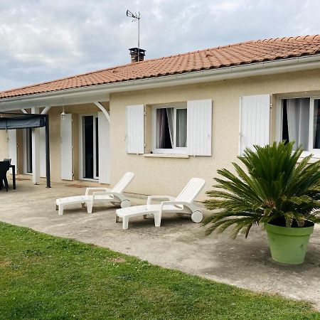 Maison Familiale Avec Jardin De 1500M2 Saint-Genes-de-Fronsac 외부 사진